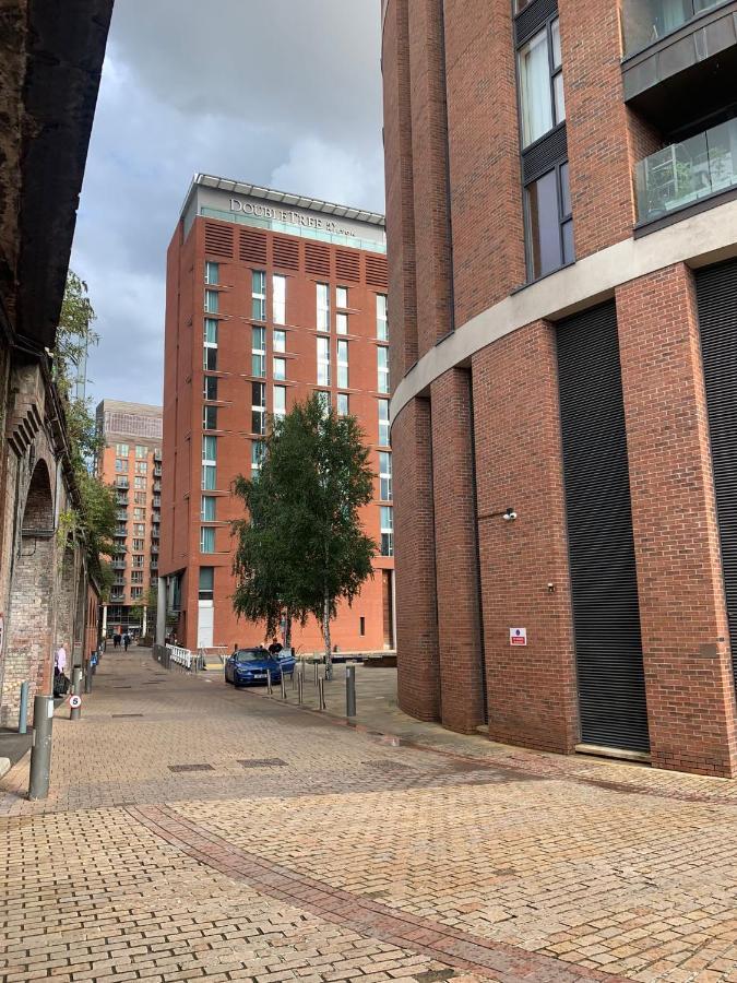 2 Bed Apartment In Granary Wharf Leeds Leeds  Extérieur photo